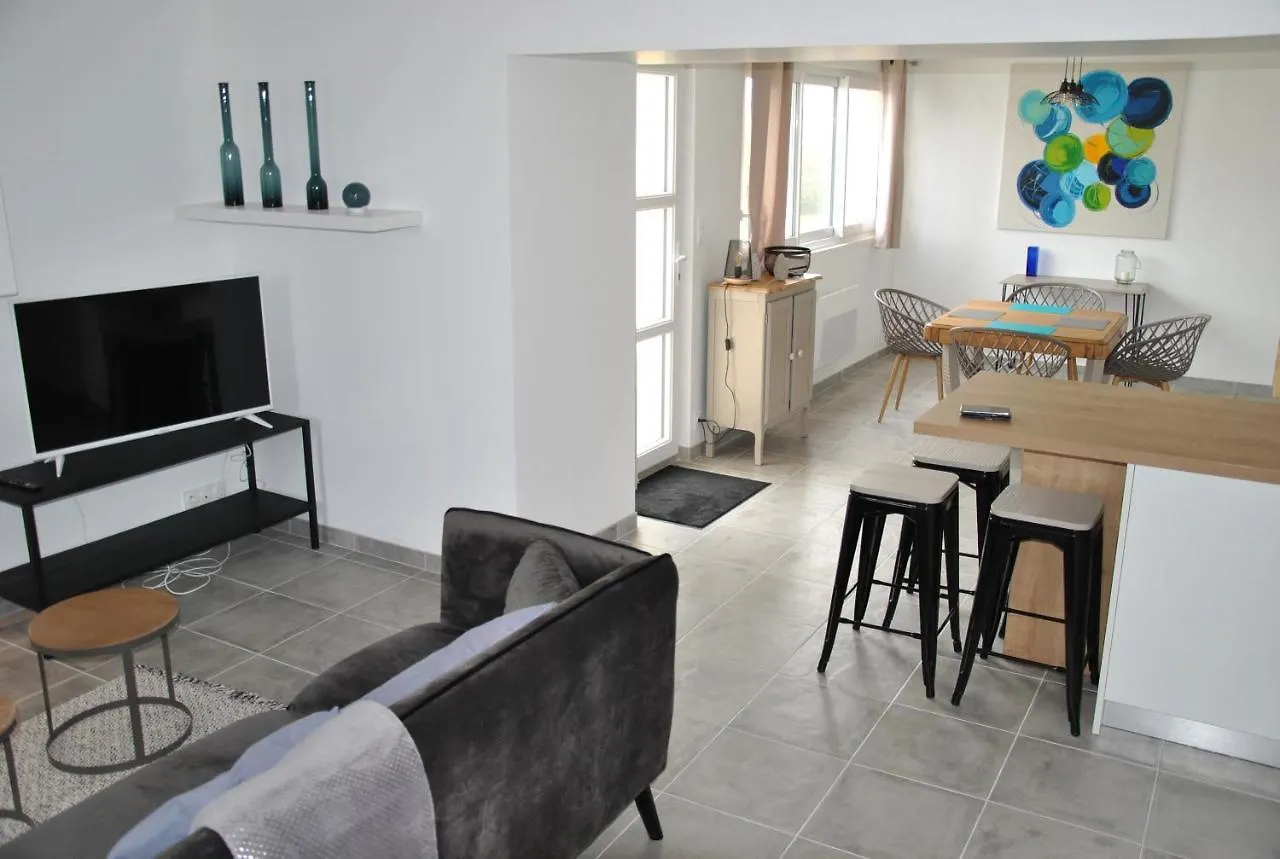 Holiday home Cap Sur Le Phare A Mogueriec Villa Sibiril