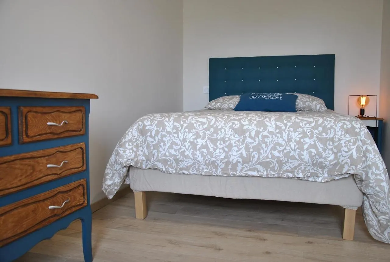 Cap Sur Le Phare A Mogueriec Villa Sibiril Holiday home