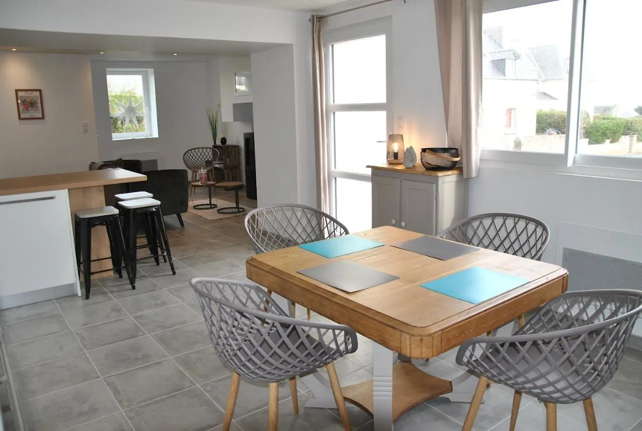 Holiday home Cap Sur Le Phare A Mogueriec Villa Sibiril